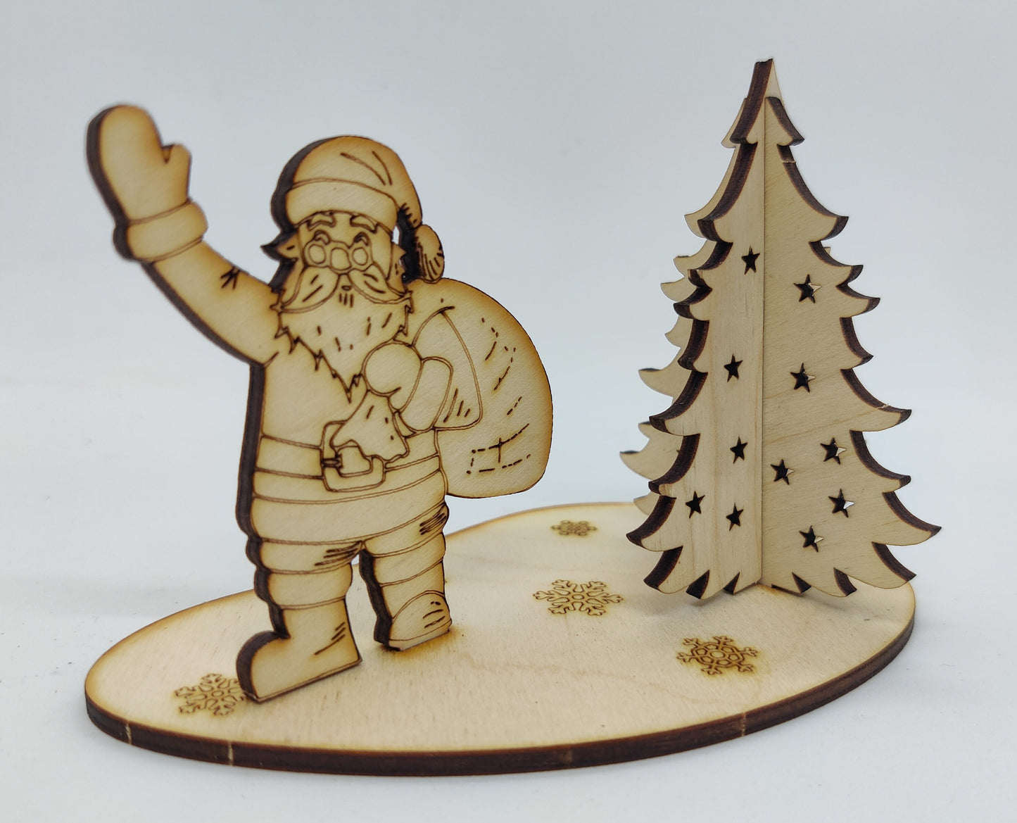 Santa Model Christmas Card made of wood